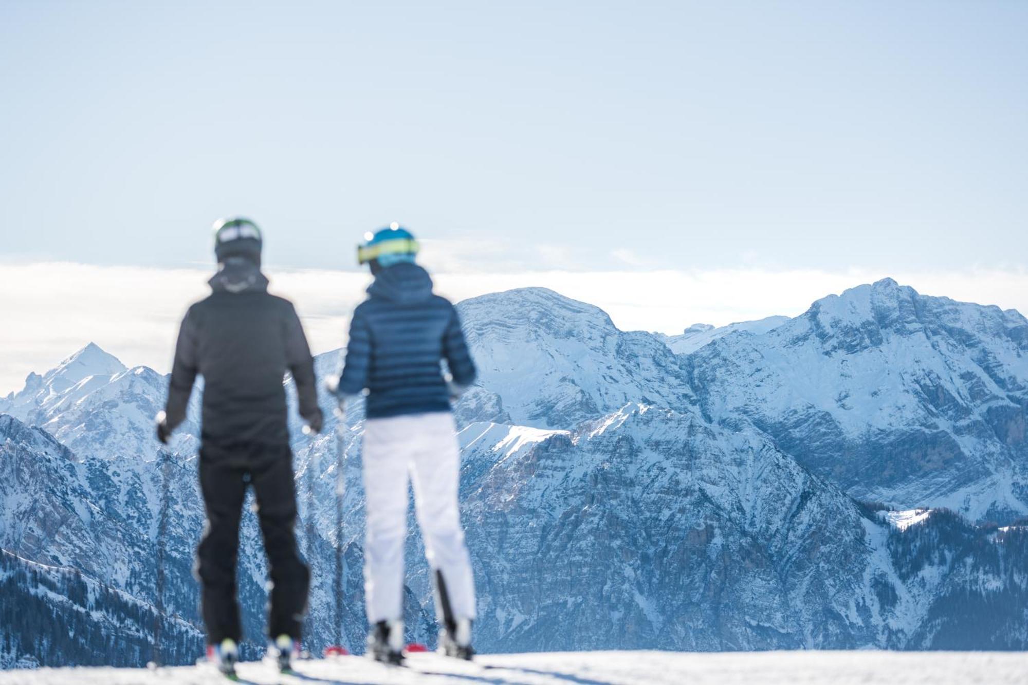 Hotel Post Alpine Cityflair Brunico Luaran gambar
