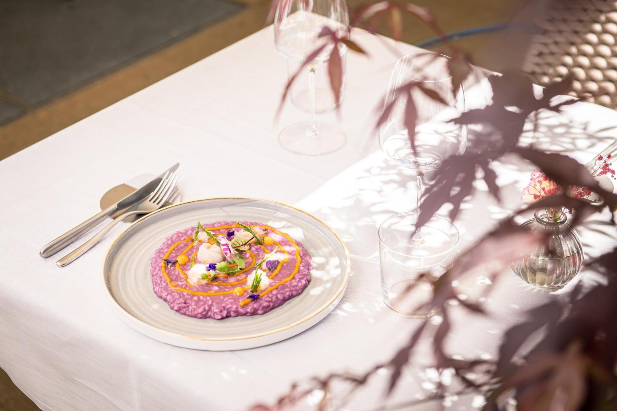 Hotel Post Alpine Cityflair Brunico Luaran gambar