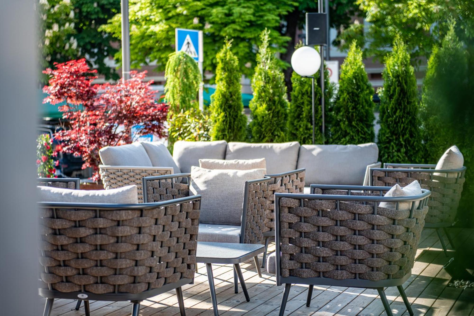 Hotel Post Alpine Cityflair Brunico Luaran gambar